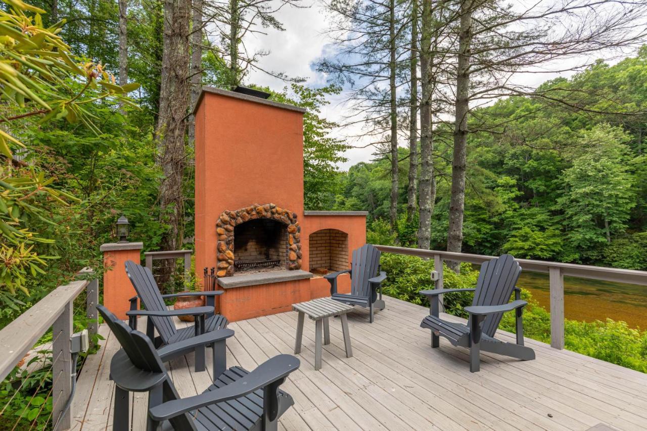 Knotty Pine Villa West Jefferson Eksteriør billede