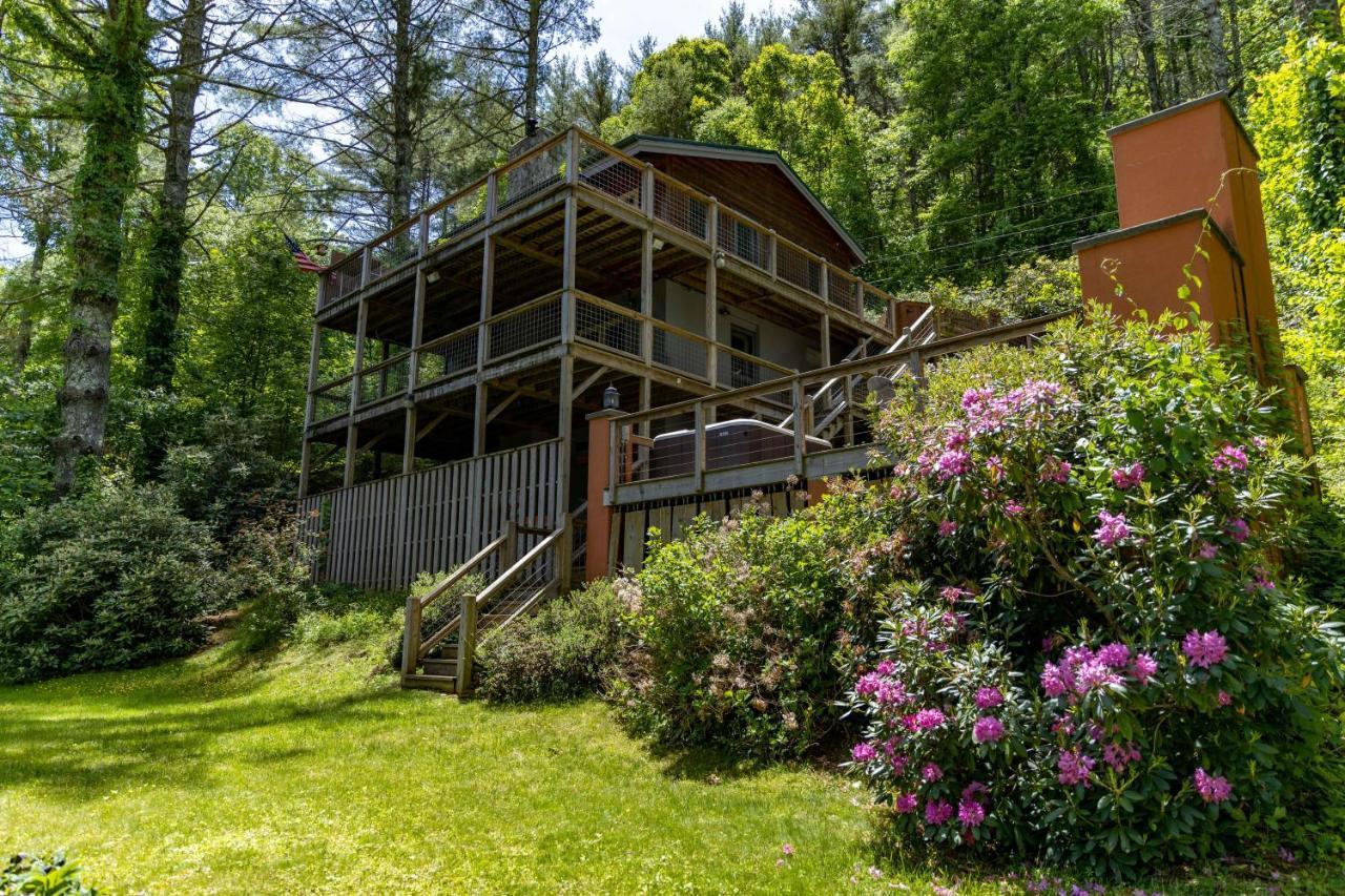 Knotty Pine Villa West Jefferson Eksteriør billede